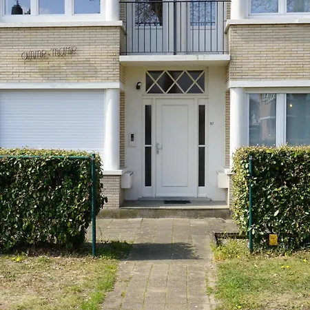 In Oostduinkerke * Coxyde